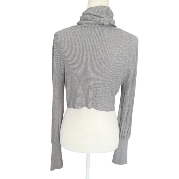 Joah Brown Brooklyn Cropped Turtleneck Ribbed Modal Sweater One Size Thumbholes - Picture 4 of 7
